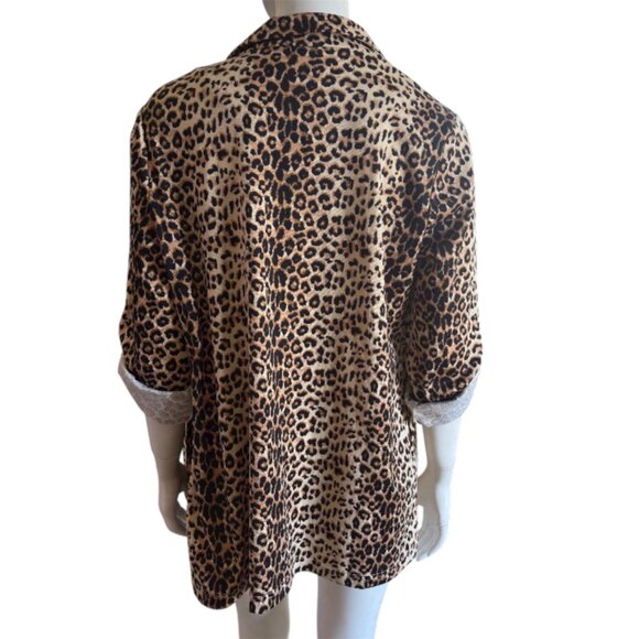 Savannah Animal Print Blazer With Roll Tab Sleeves - Picture 3 of 5